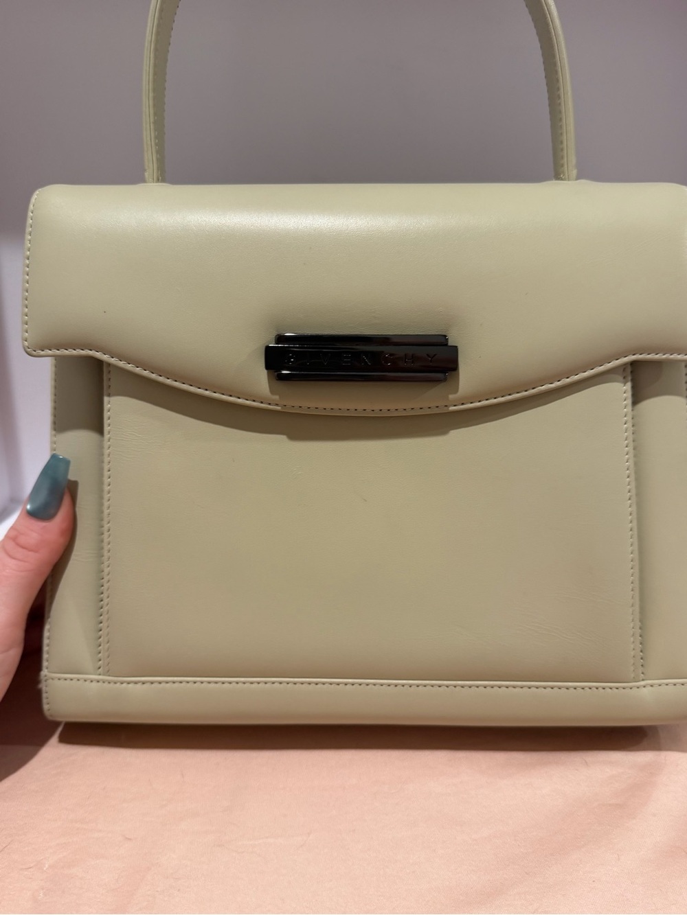 Givenchy vintage cream Leather Top-Handle Mini Bag